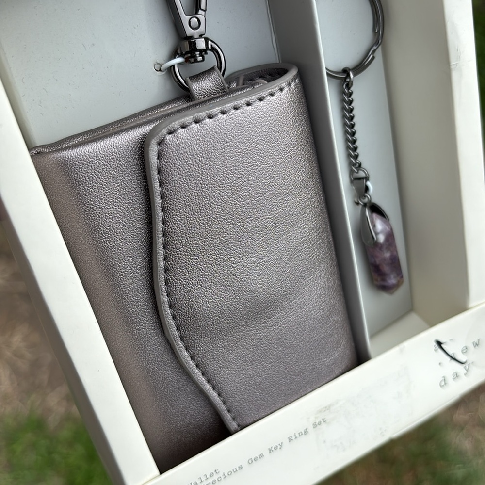 A New Day Metallic Gray Mini Wallet & Semi Precious Amethyst Gem Key Ring Set - Picture 13 of 13
